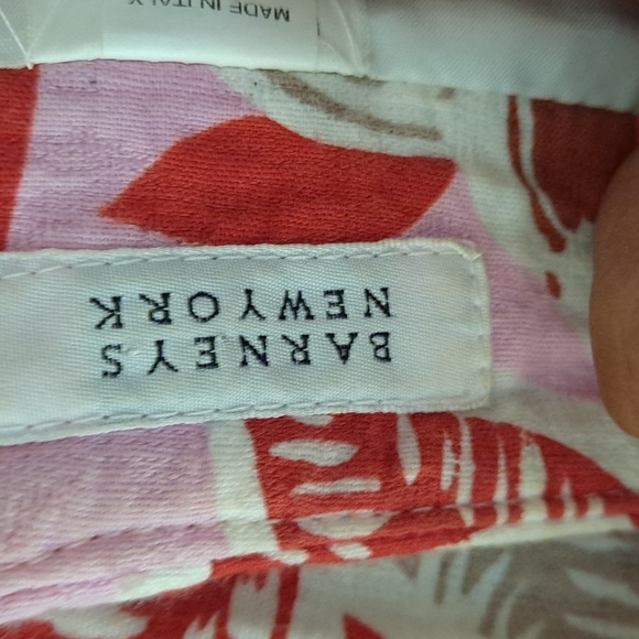 Flower 🌼 print knee length shirt..BARNEY'S NEWYORK..multi color - Picture 3 of 4
